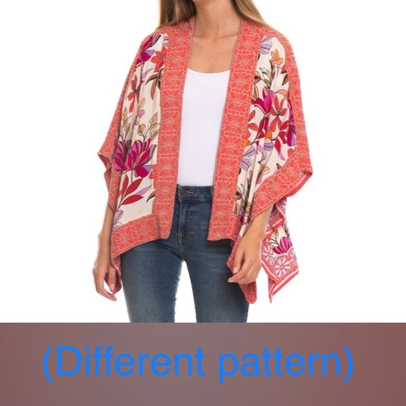 Vibrant Multicolored Pattern Feathers by Tolani Raelyn Kimono Poncho Top EUC - Picture 9 of 9